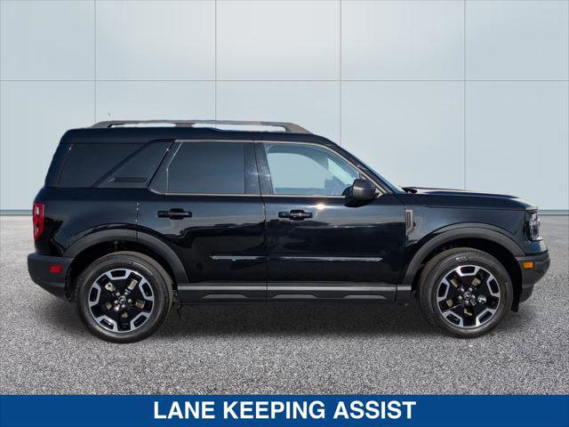 Certified 2023 Ford Bronco Sport Outer Banks w/ Tech Package image 2