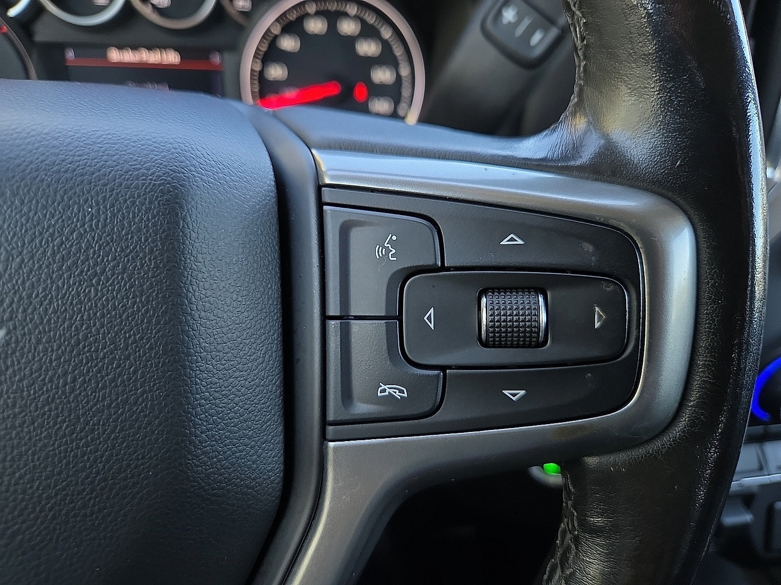 Used 2019 Chevrolet Silverado 1500 LT w/ All-Star Edition AWD/4WD image 21