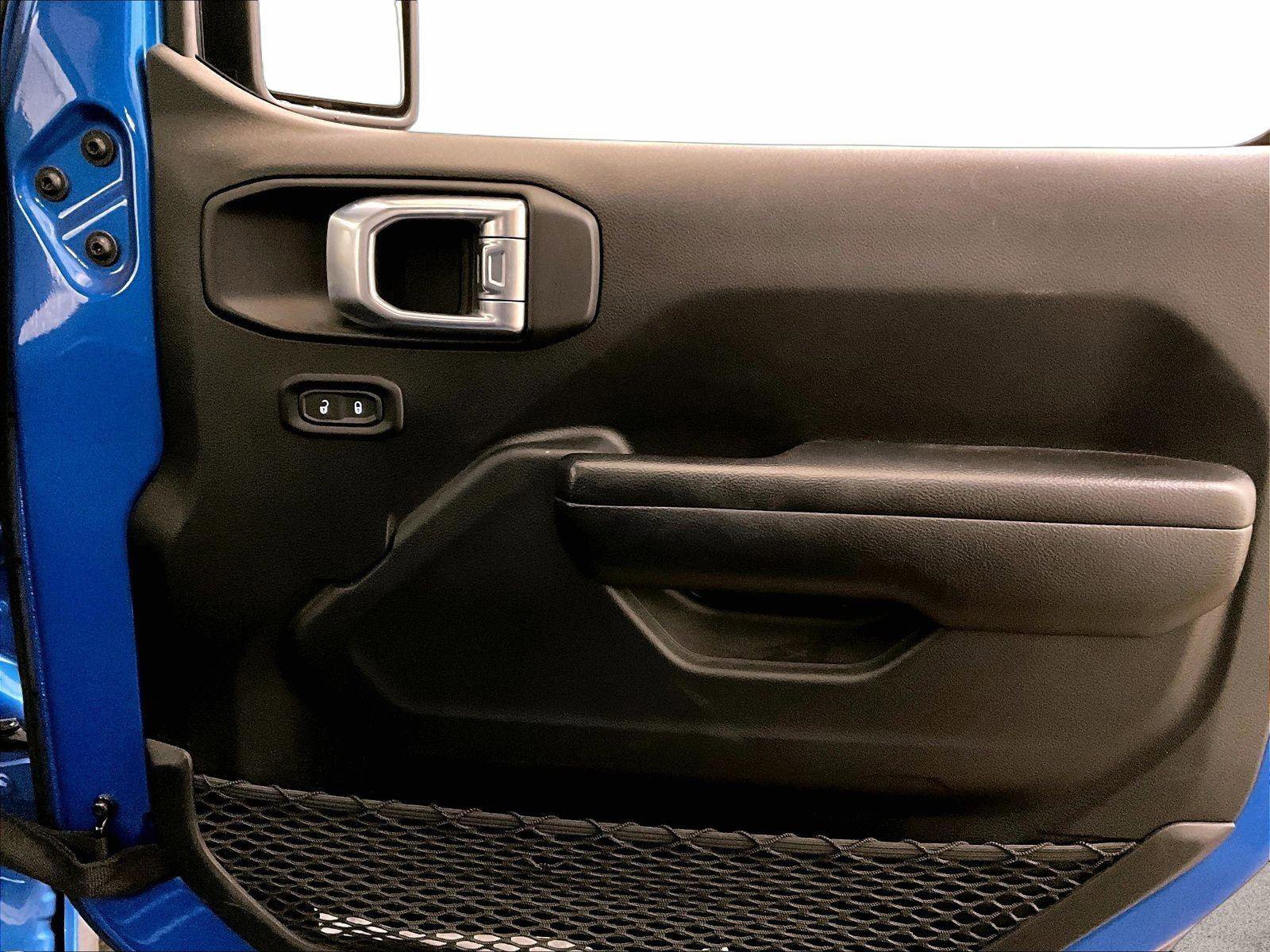 Used 2021 Jeep Wrangler Sport AWD/4WD image 22