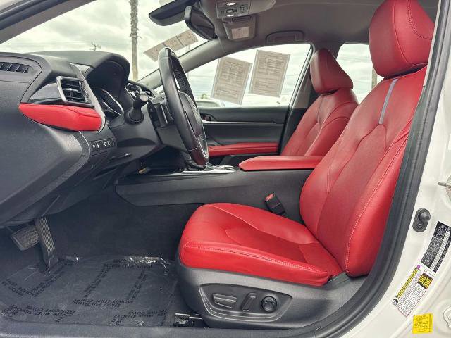 Used 2019 Toyota Camry XSE w/ Navigation Package FWD image 20