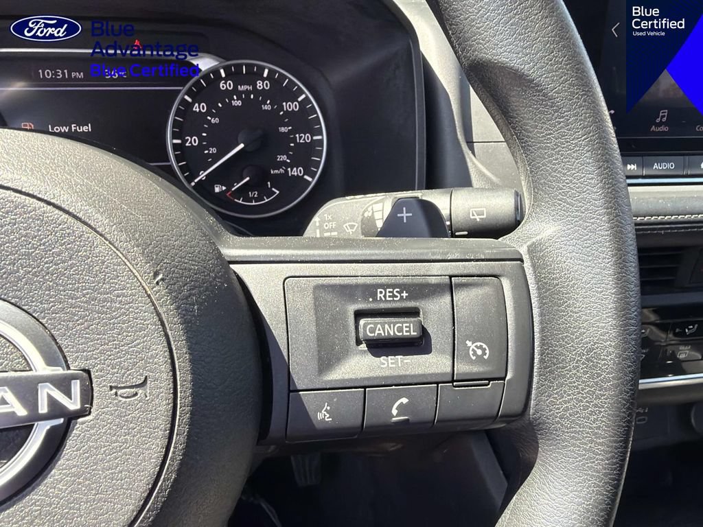 Used 2024 Nissan Rogue S FWD image 19
