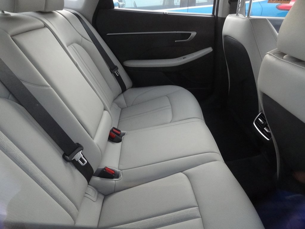 Used 2024 Hyundai Sonata Limited image 10