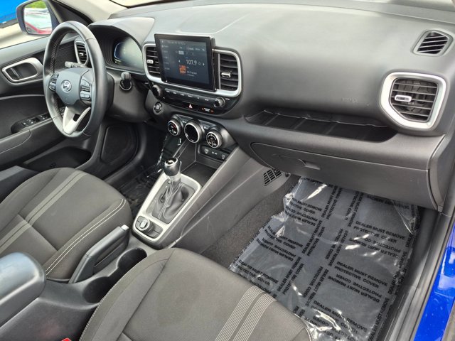 Used 2025 Hyundai Venue SEL FWD image 27