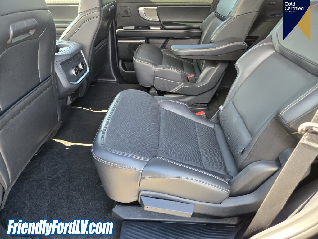 Certified 2025 Ford Expedition Platinum w/ Driver's Package AWD/4WD image 13