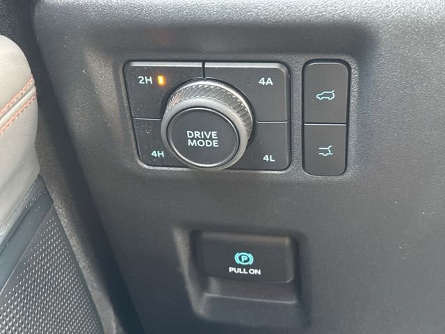 Certified 2025 Ford Expedition Max Active image 37