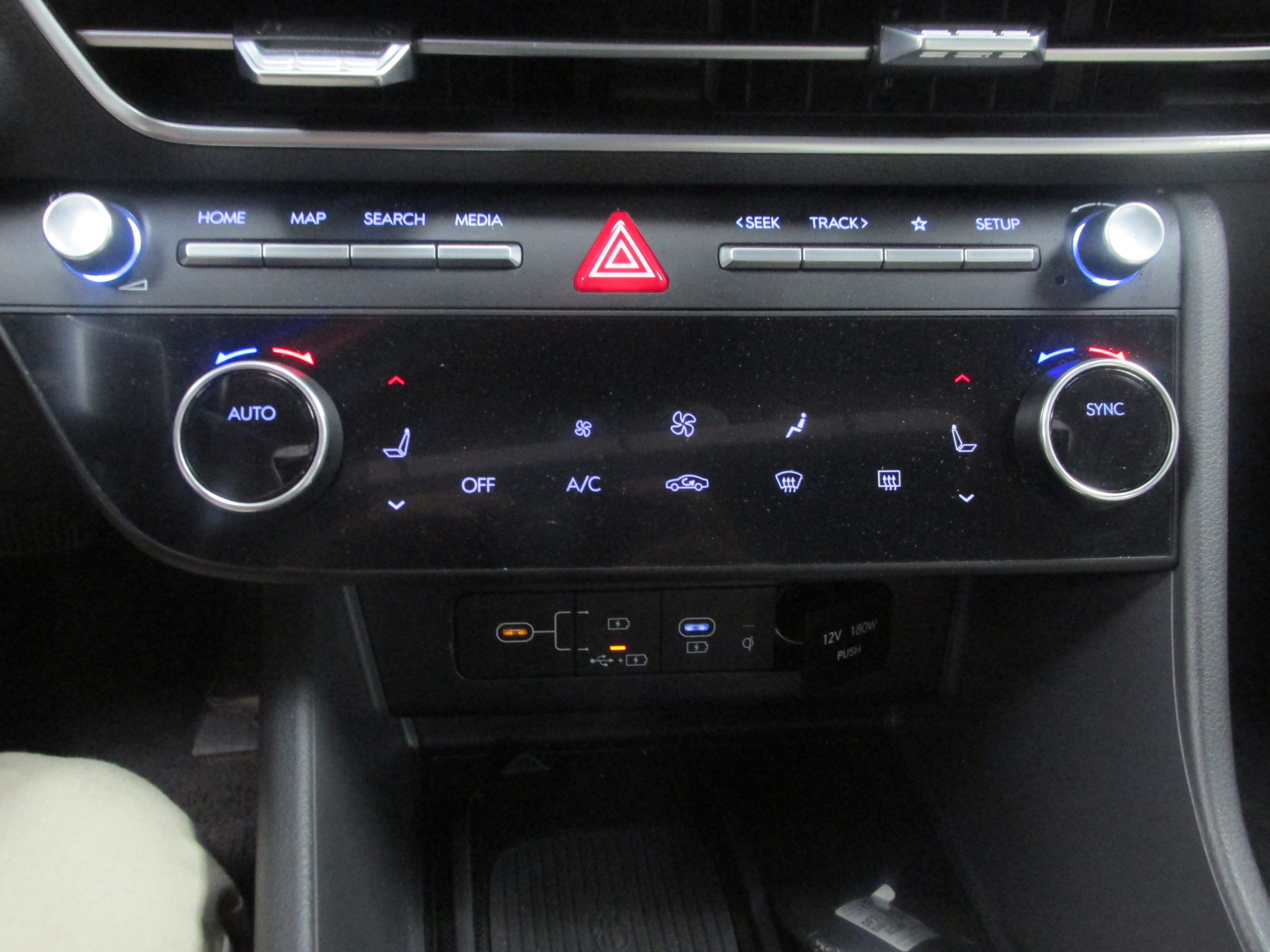 Used 2024 Hyundai Sonata SEL w/ Convenience Package FWD image 30
