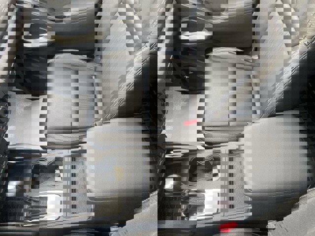 Used 2024 Nissan Frontier SL image 16