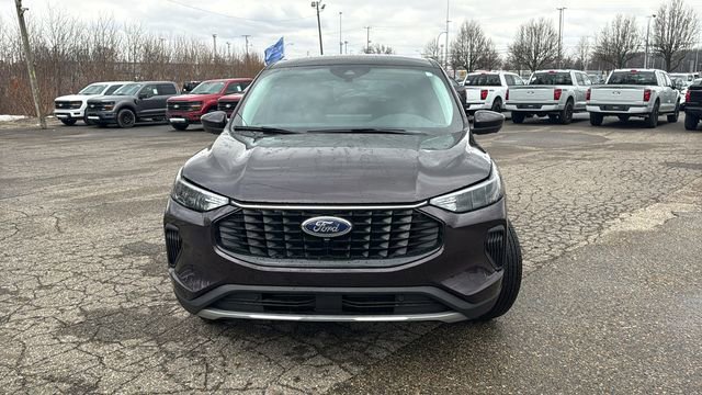Certified 2023 Ford Escape Active w/ Tech Pack #2 image 9
