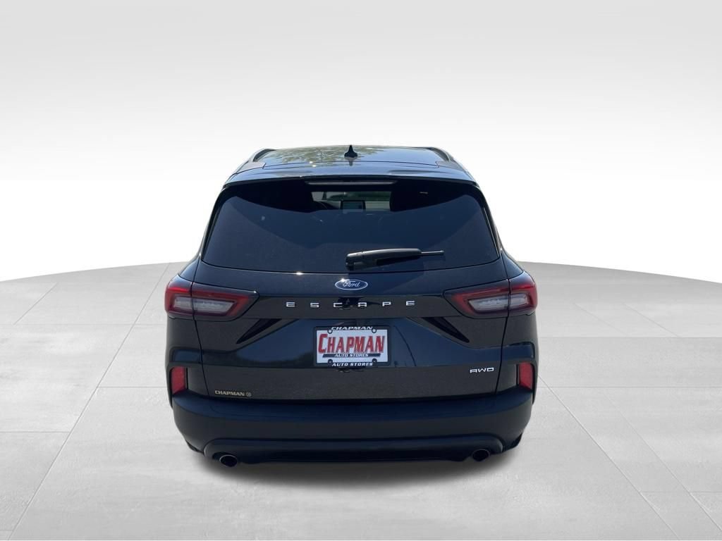 Certified 2025 Ford Escape ST-Line AWD/4WD image 10