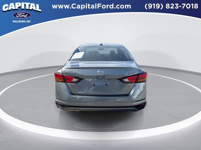 Used 2024 Nissan Altima 2.5 SV image 5