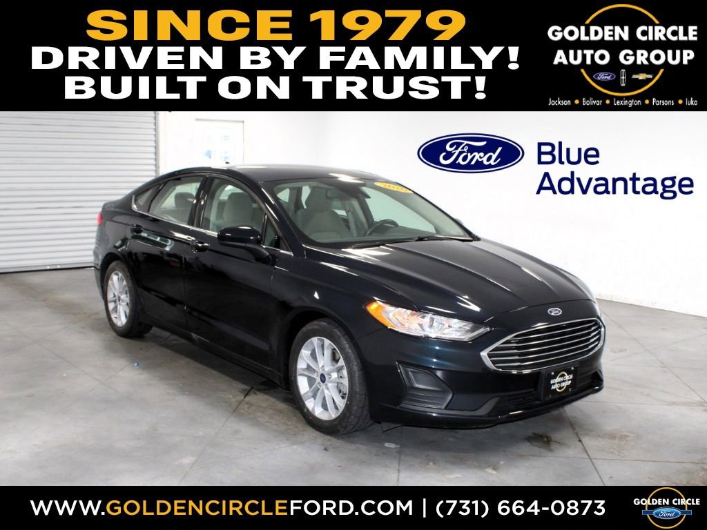 Certified 2020 Ford Fusion SE FWD image 1