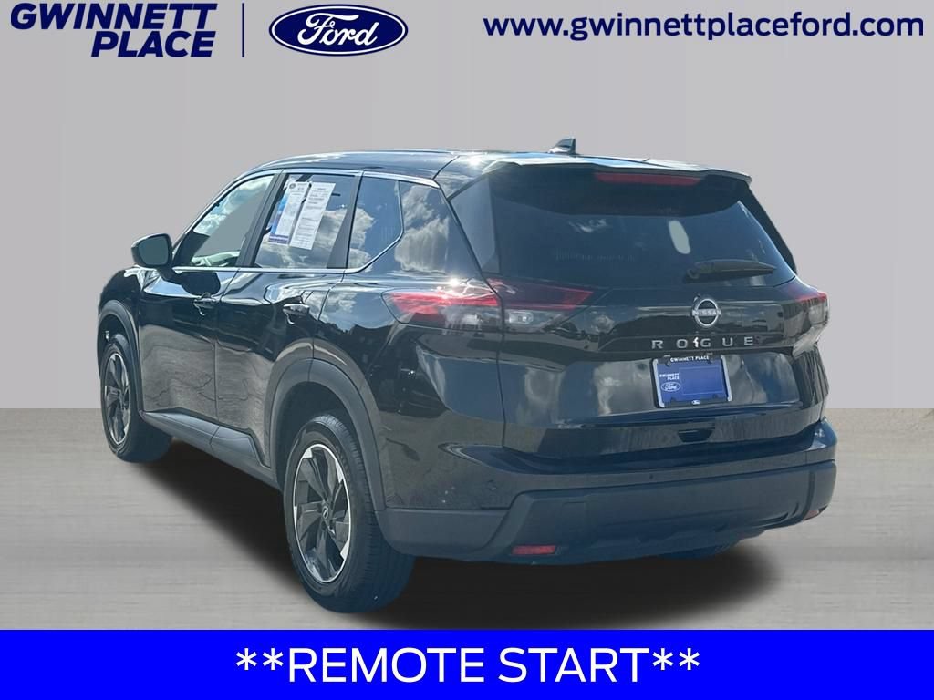 Used 2025 Nissan Rogue SV FWD image 8