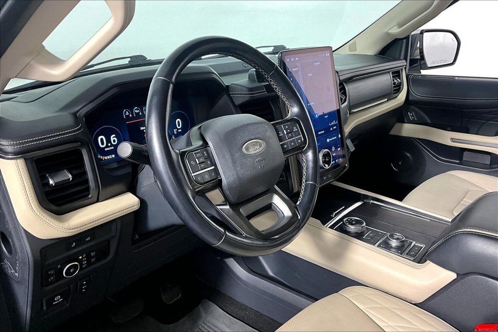Certified 2023 Ford Expedition Platinum AWD/4WD image 13