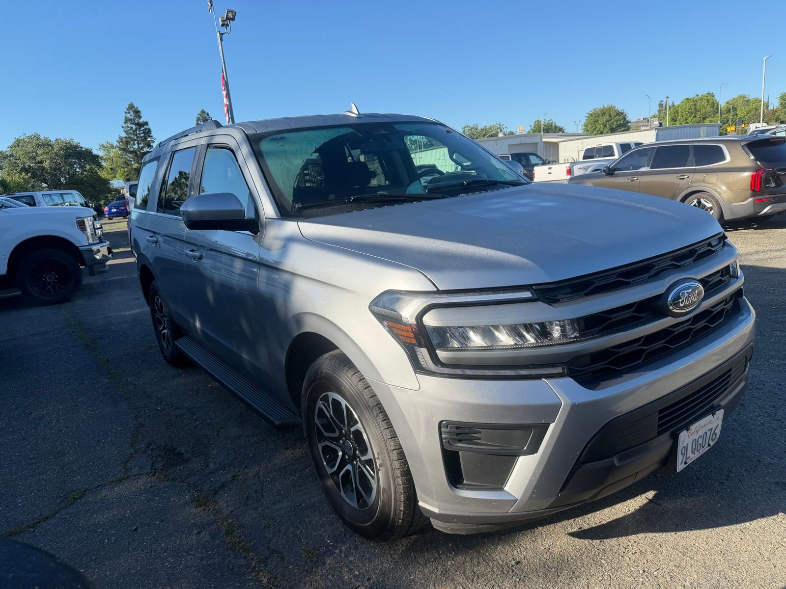 Certified 2024 Ford Expedition XLT AWD/4WD image 7