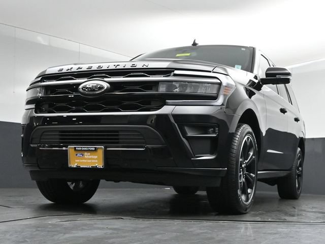 Certified 2024 Ford Expedition Limited AWD/4WD image 40