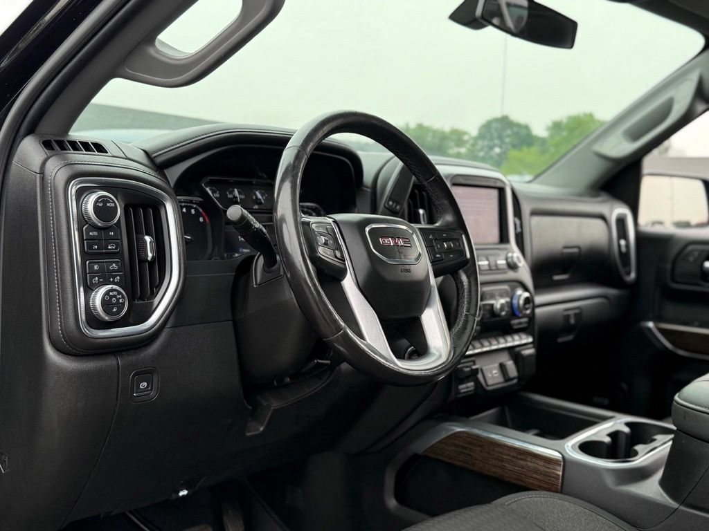 Used 2021 GMC Sierra 1500 Elevation w/ Preferred Package AWD/4WD image 4