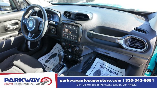 Used 2022 Jeep Renegade Latitude w/ Convenience Group AWD/4WD image 14