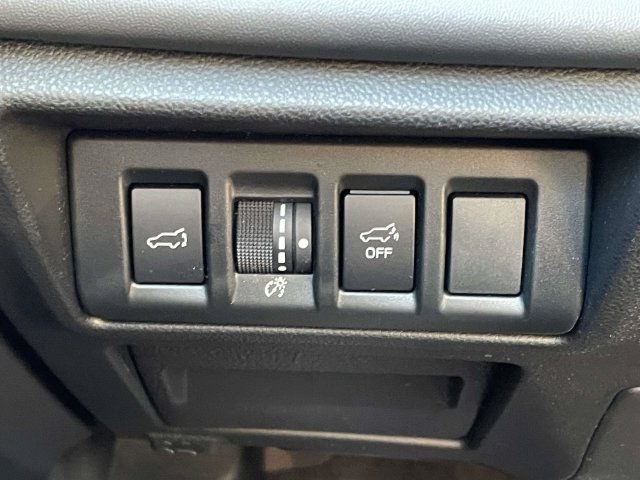 Used 2025 Subaru Outback Limited w/ Popular Package #2 AWD/4WD image 20