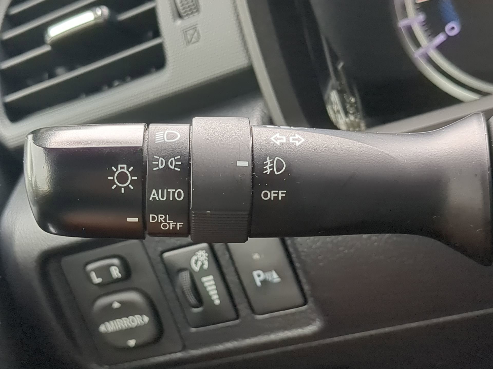 Used 2018 Toyota 4Runner Limited AWD/4WD image 66