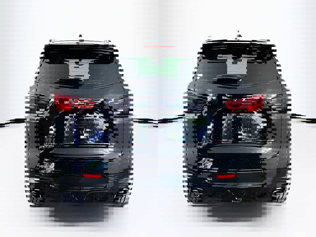 Used 2023 Chevrolet Blazer RS w/ Driver Confidence II Package image 5