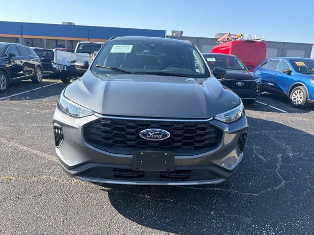 Certified 2026 Ford Escape ST-Line AWD/4WD image 3