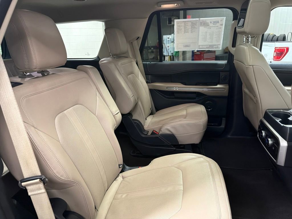 Certified 2023 Ford Expedition Limited AWD/4WD image 10