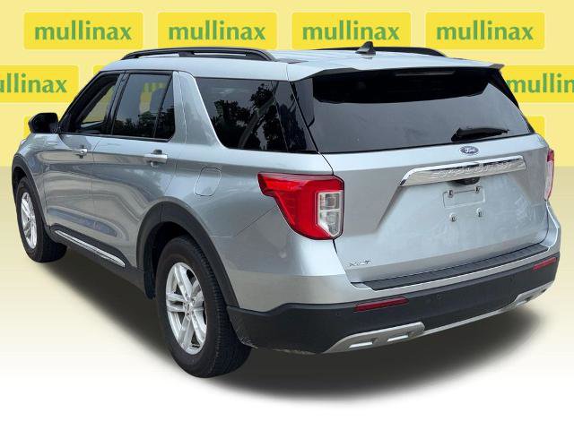 Certified 2023 Ford Explorer XLT w/ Equipment Group 202A RWD image 9