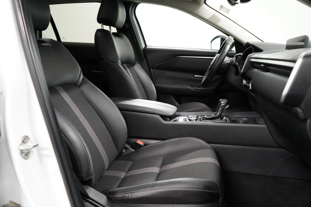 Used 2025 MAZDA CX-50 AWD 2.5 S w/ Preferred Package image 23