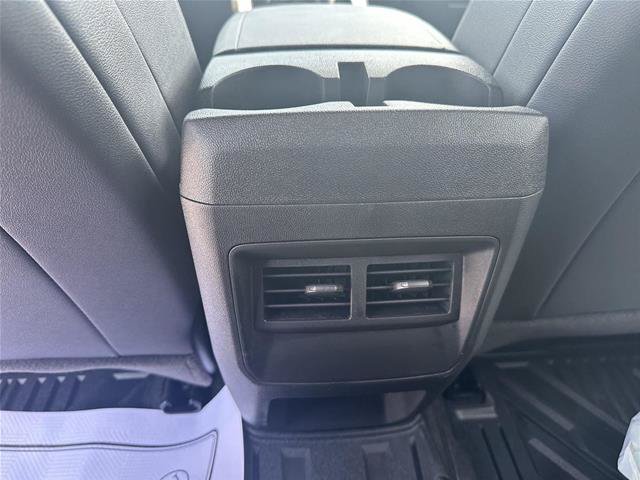 Used 2026 Chevrolet Colorado Trail Boss AWD/4WD image 17
