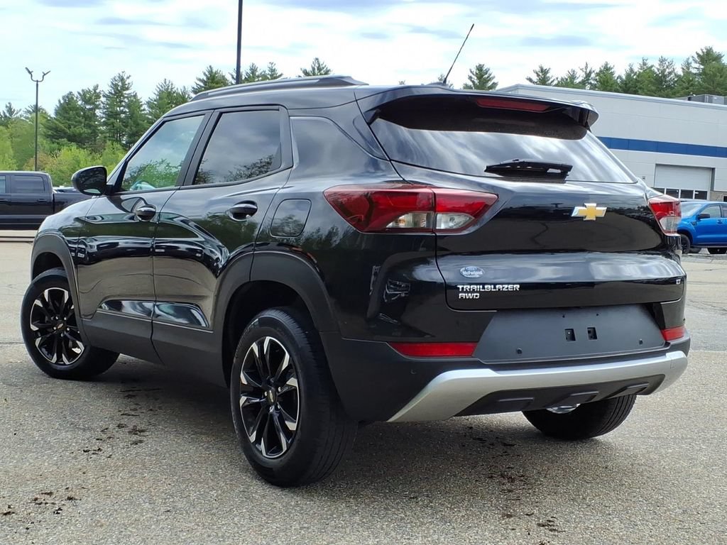 Used 2023 Chevrolet TrailBlazer LT w/ Convenience Package AWD/4WD image 6