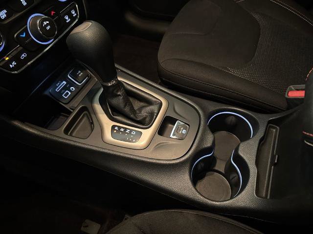 Used 2017 Jeep Cherokee Latitude image 30