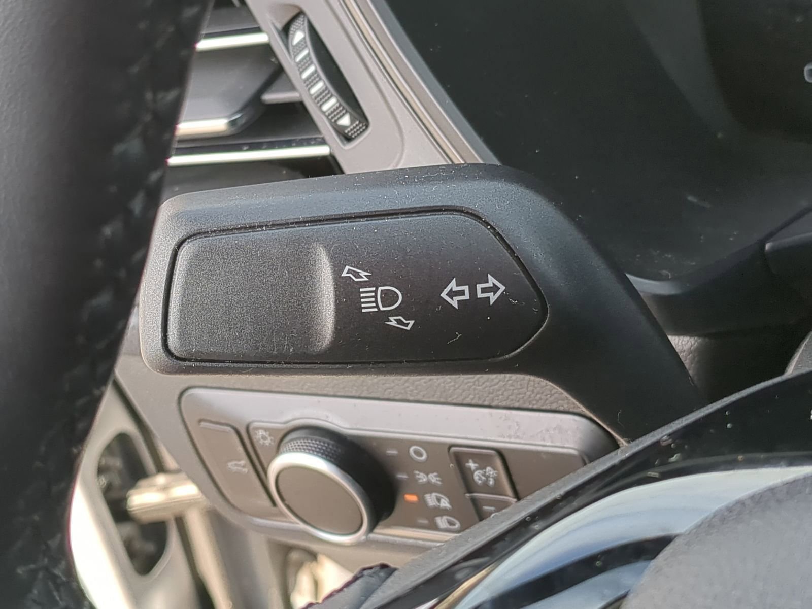 Certified 2023 Ford Escape Active image 29