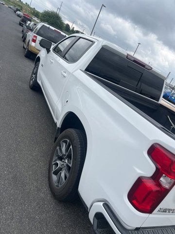 Used 2022 Chevrolet Silverado 1500 RST RWD image 4