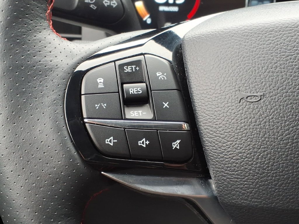 Certified 2026 Ford Explorer ST-Line AWD/4WD image 7
