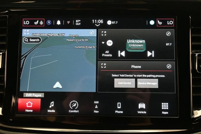 Used 2025 Dodge Durango GT w/ Blacktop Package RWD image 19