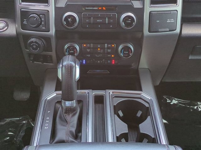 Certified 2019 Ford F150 Platinum w/ Equipment Group 701A Luxury AWD/4WD image 16