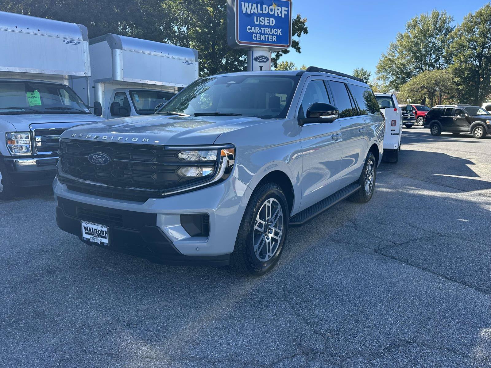 Certified 2026 Ford Expedition Max Active AWD/4WD image 3
