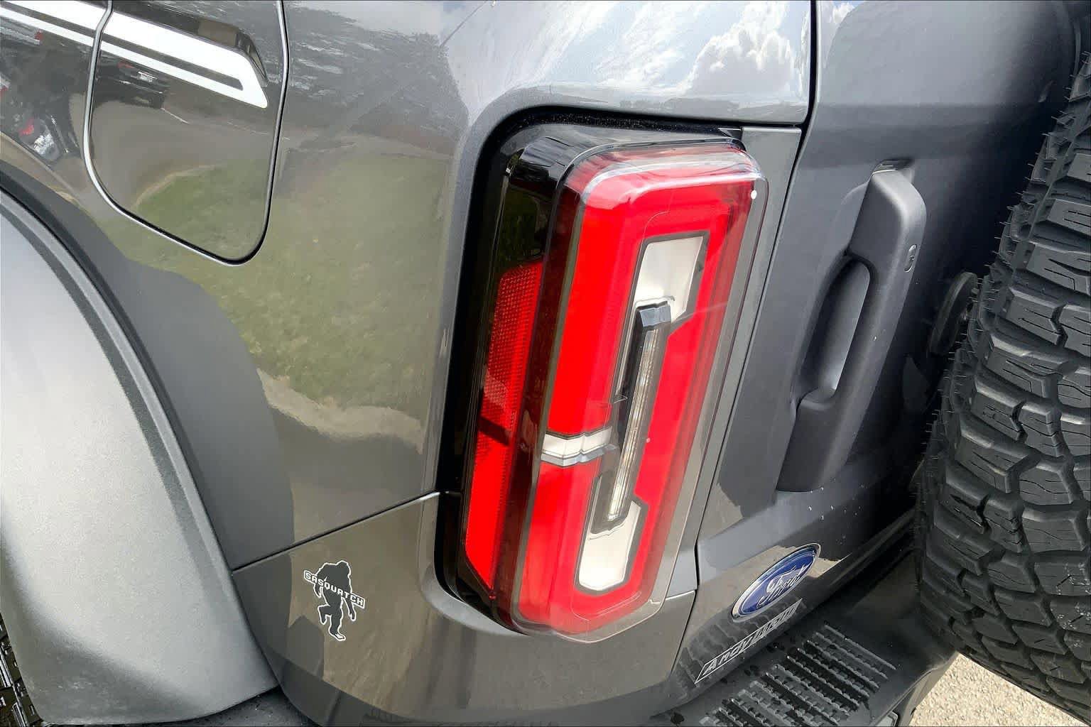 Certified 2023 Ford Bronco Heritage Edition AWD/4WD image 27