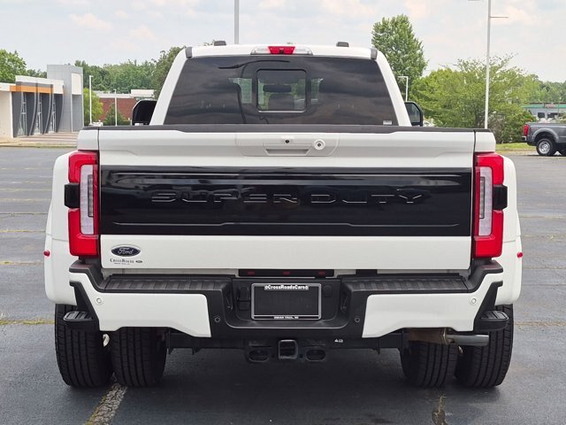 Certified 2025 Ford F350 Platinum AWD/4WD image 5