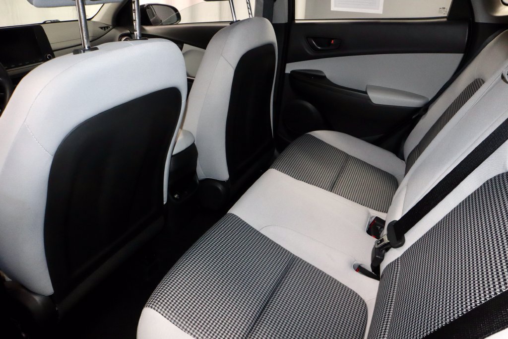 Used 2023 Hyundai Kona SE w/ Cargo Package AWD/4WD image 20