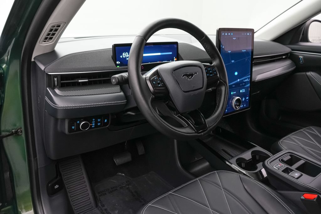 Certified 2025 Ford Mustang Mach-E Select RWD image 14
