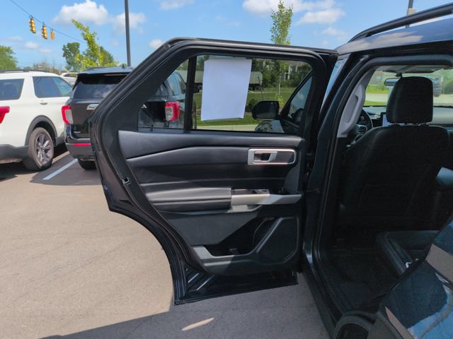 Certified 2023 Ford Explorer XLT w/ Equipment Group 202A AWD/4WD image 22