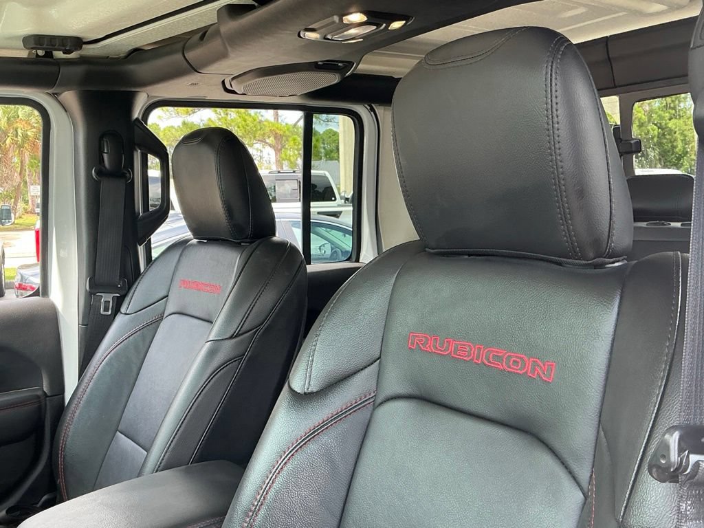 Used 2022 Jeep Gladiator Rubicon w/ Cold Weather Group AWD/4WD image 27