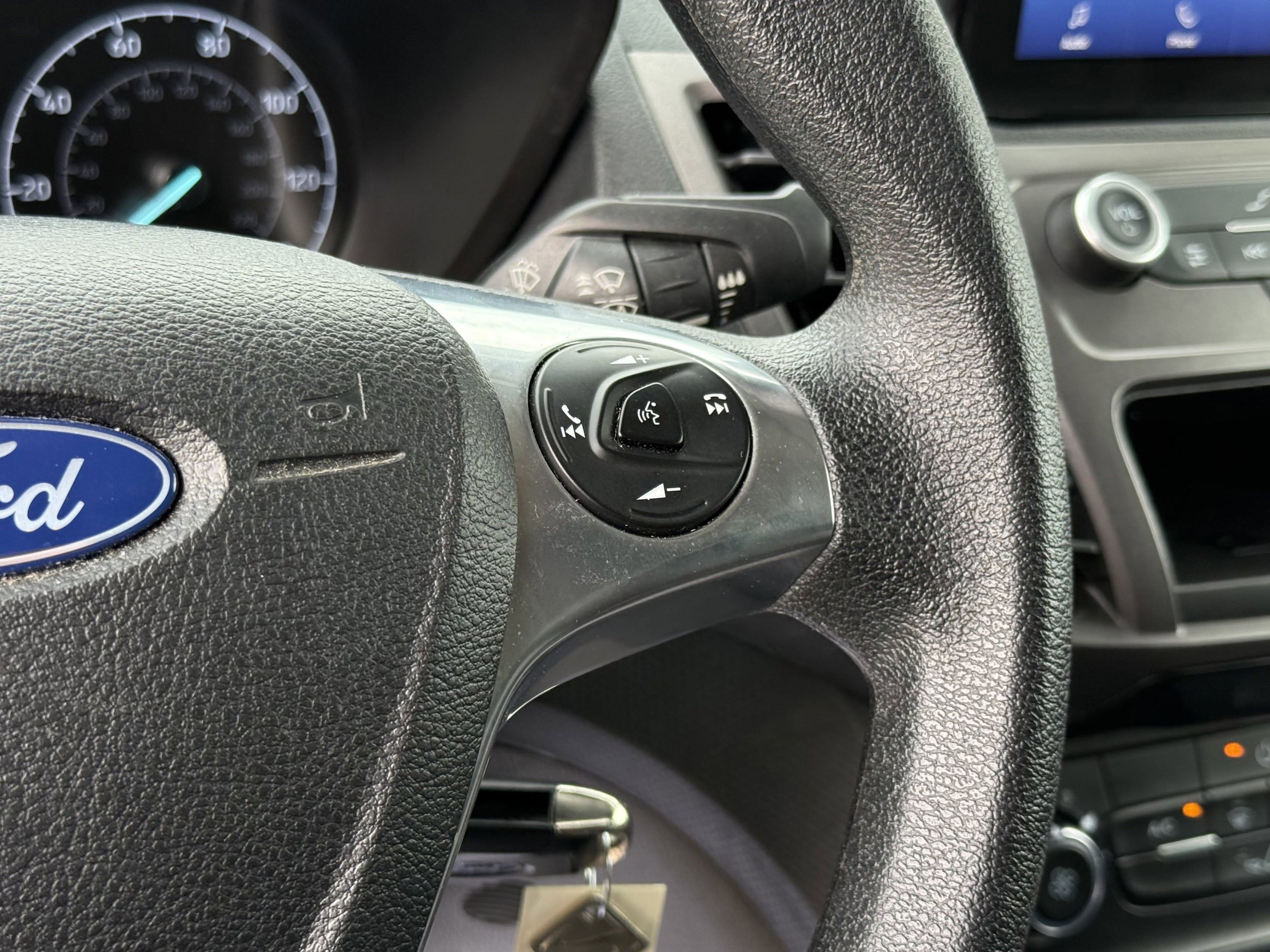 Certified 2020 Ford Transit Connect XL FWD image 22