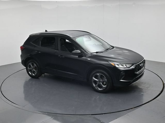 Certified 2024 Ford Escape ST-Line w/ Tech Pack #1 AWD/4WD image 45