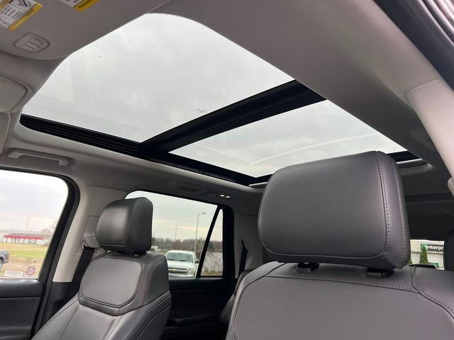 Certified 2025 Ford Expedition Max Active AWD/4WD image 18