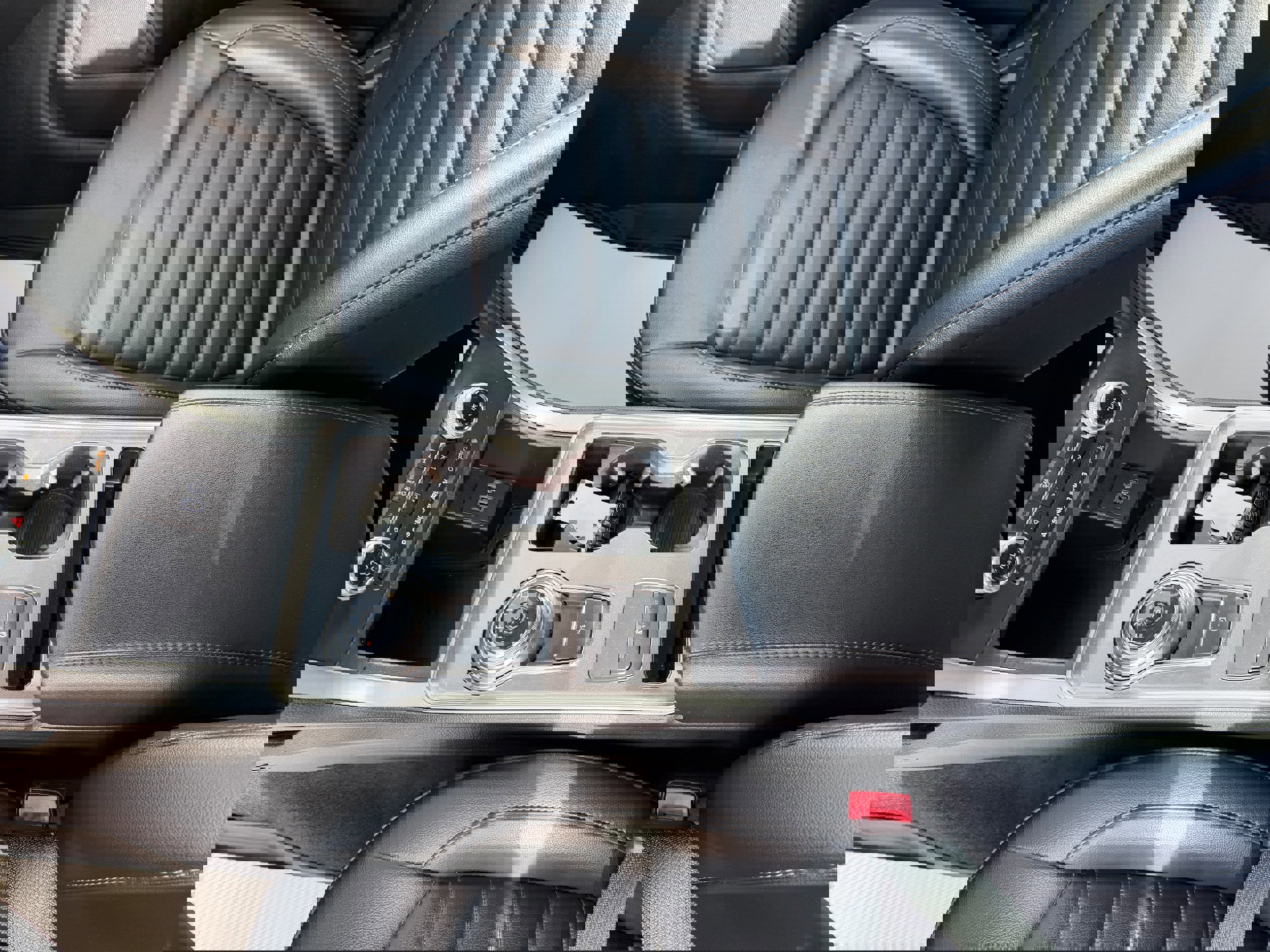 Certified 2023 Ford Edge SEL w/ Convenience Package image 16