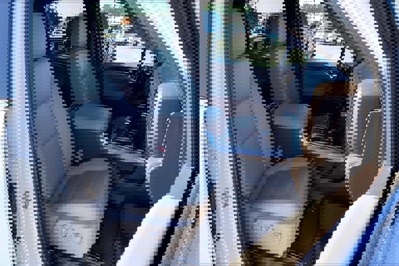 Used 2024 Chevrolet Silverado 1500 LTZ image 11