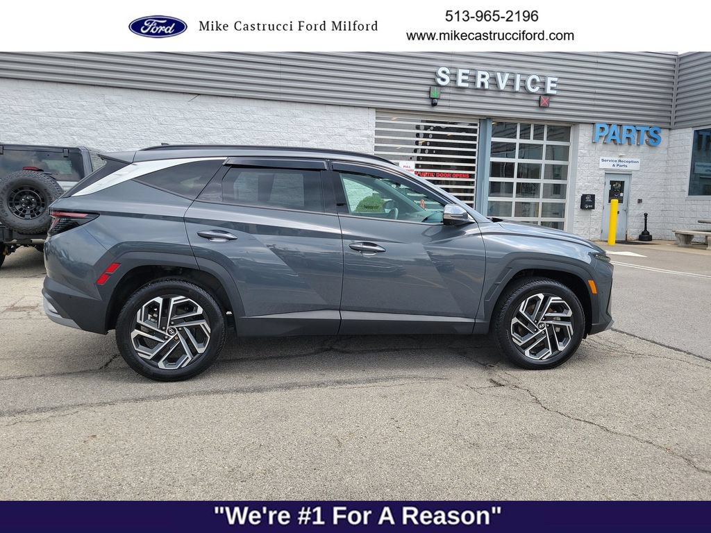 Used 2025 Hyundai Tucson Limited AWD/4WD image 6