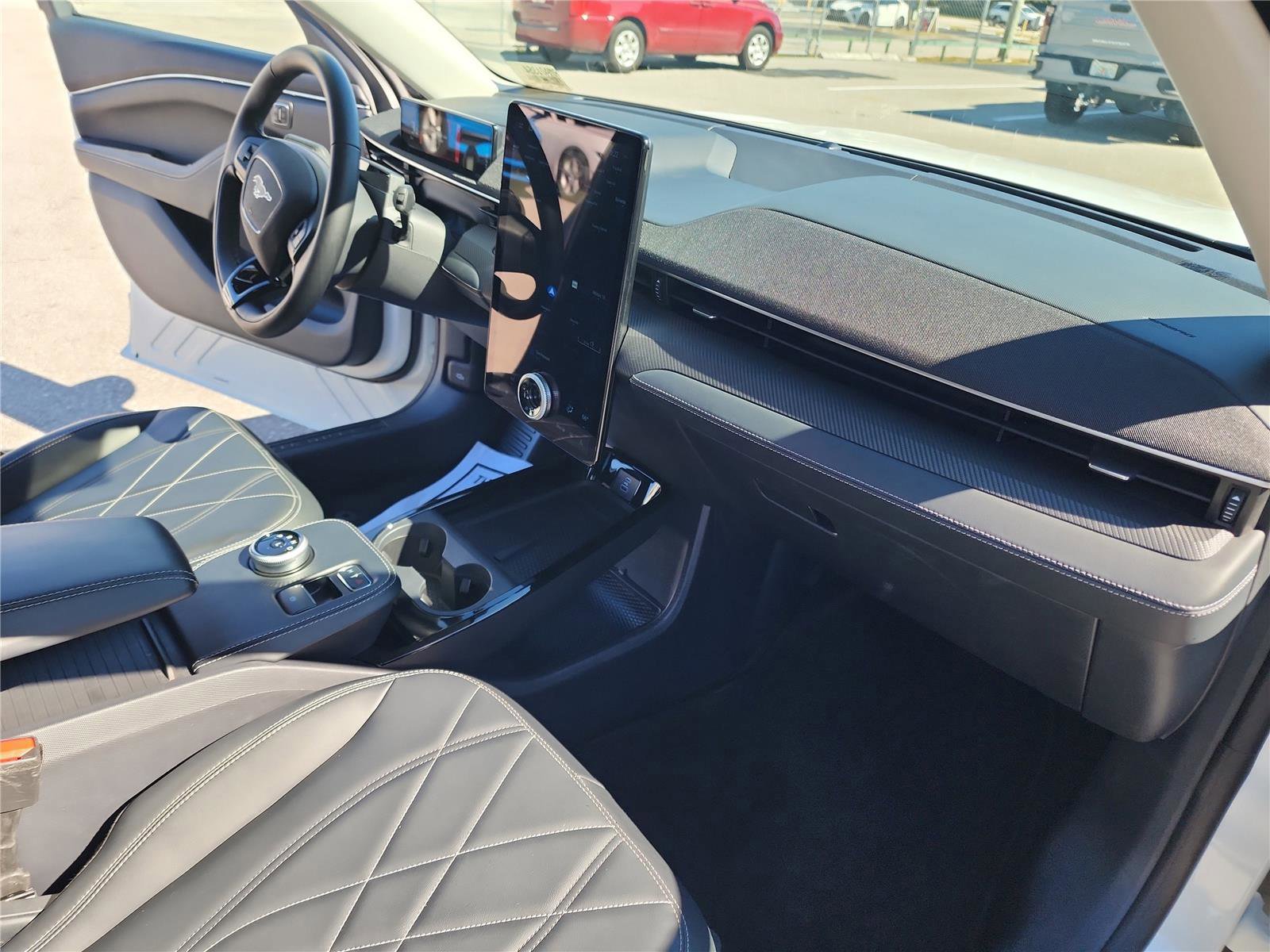 Certified 2024 Ford Mustang Mach-E Select w/ Comfort Package Lite image 25